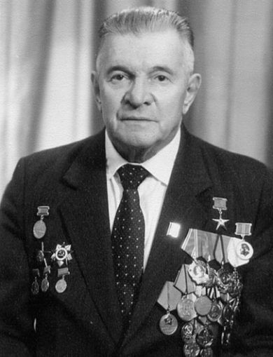 Новиков Максим Степанович
