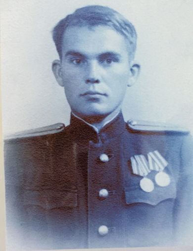 Петров Виктор Александрович