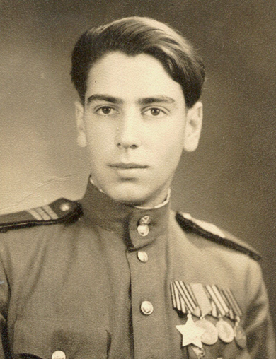 Яблоков Юрий Евгеньевич