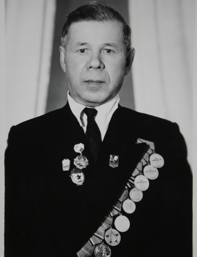 Новоселов Григорий Кузьмич