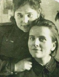 Ермолаева (Шапошникова) Анна Семеновна