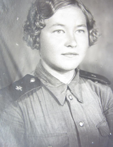 Донникова (Егорова) Евдокия Степановна