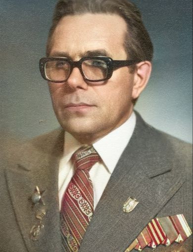 Головачёв Василий Никанорович