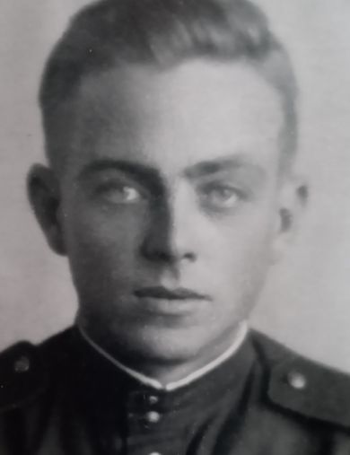 Мищенко Иван Сергеевич