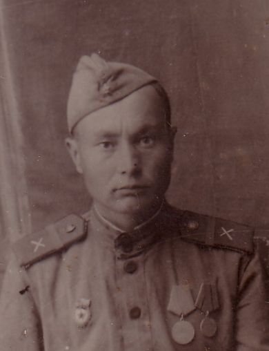 Селиверстов Леонид Дмитриевич