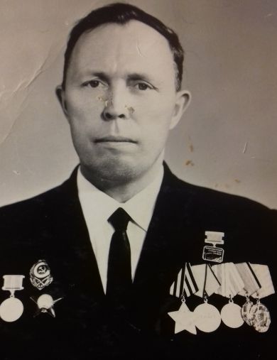 Симонов Валерий Андреевич