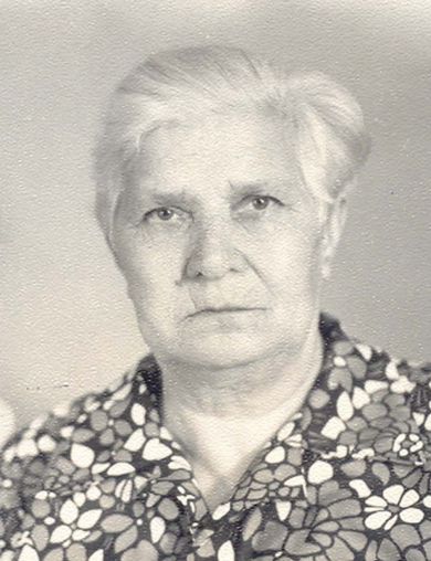 Колесникова (Гаркушенко) Ксения Игнатьевна
