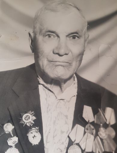 Леонов Анатолий Дмитриевич