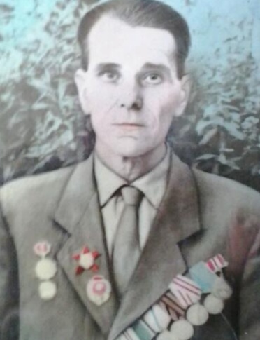 Комаров Петр Максимович
