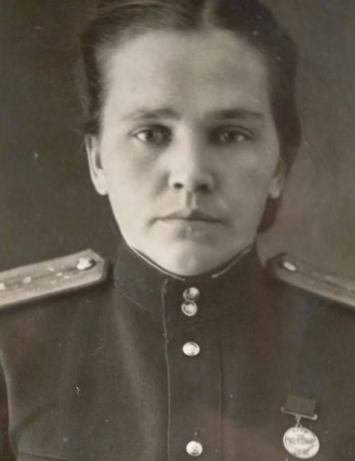 Круглова (Иванова) Мария Васильевна