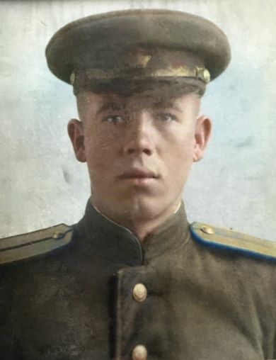Карнаухов Иван Максимович