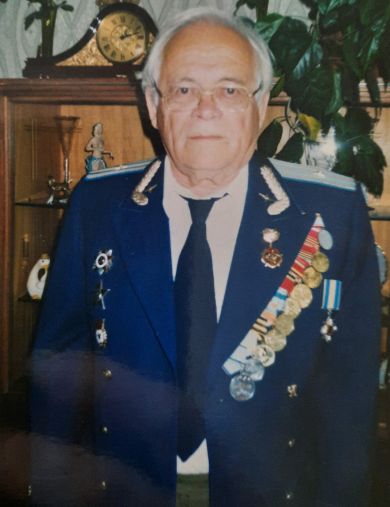 Прусаков Валентин Александрович