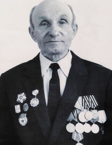Комаров Михаил Максимович