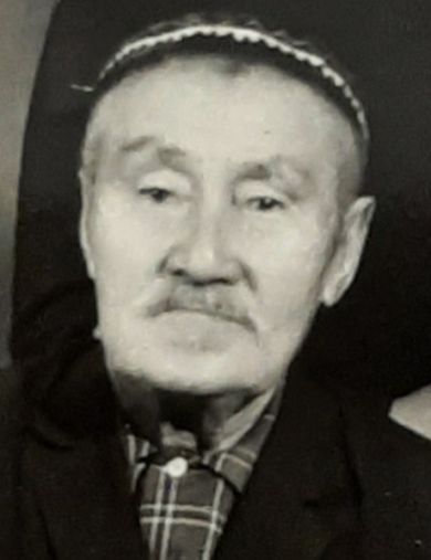 Тезекбаев Садык 