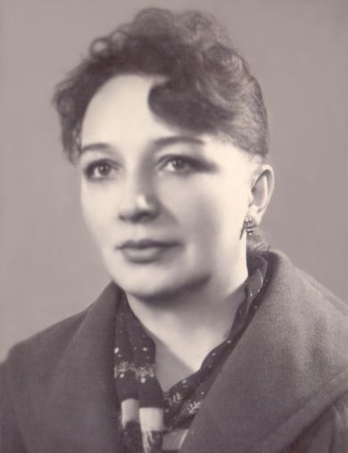Ланге (Юрченко) Мария Николаевна