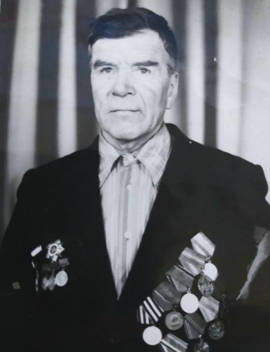 Мезенцев Иван Гаврилович