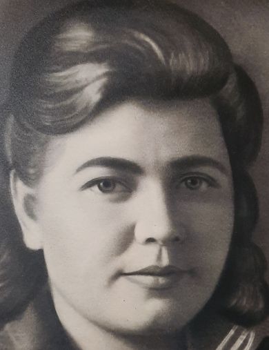 Братенкова (Кузнецова) Анна Михайловна