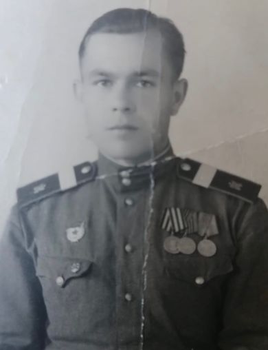 Задоянный Максим Алексеевич