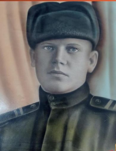 Зиновьев Иван Иванович