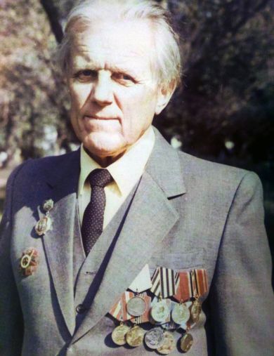 Веселов Виктор Александрович
