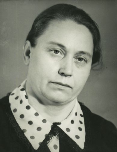 Чиканова (Семионова) Нина Ивановна
