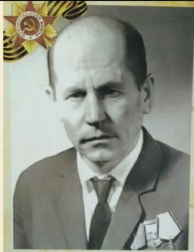 Логачев Максим Иванович