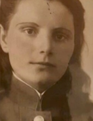 Дзюбы Мария Гурьевна