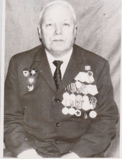 Холманов Владимир Макарович