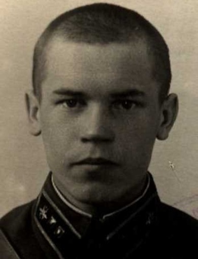 Жулин Александр Петрович