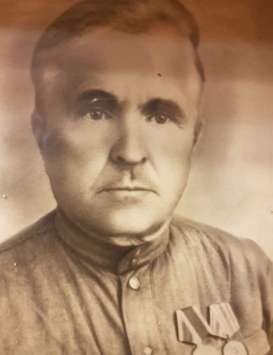 Чуханов Андрей Моисеевич
