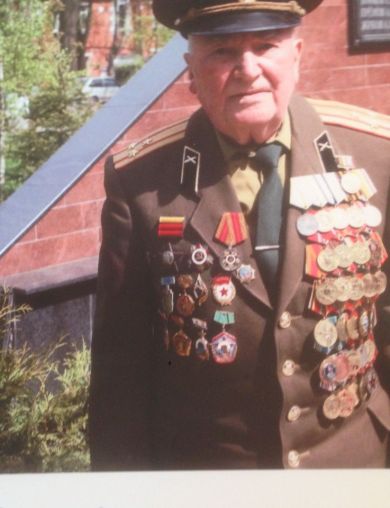 Михиенков Павел Анисимович