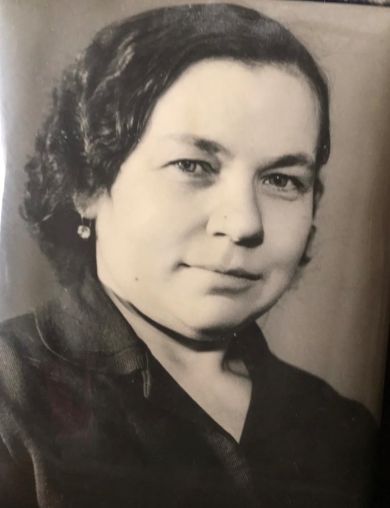 Юрлова (Еременко) Клавдия Алексеевна