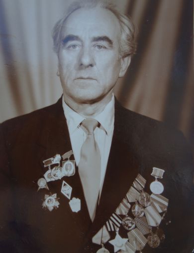 Олейник Василий Харитонович