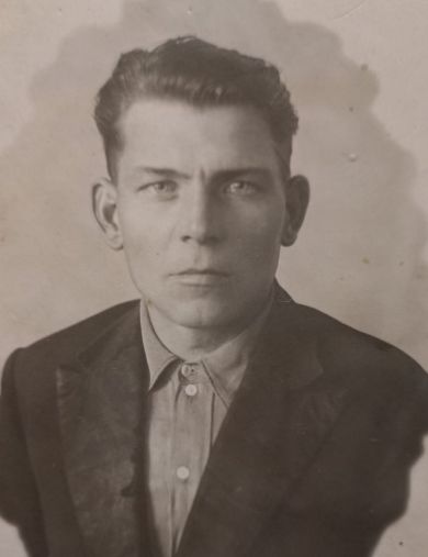 Макеев Максим Кузьмич