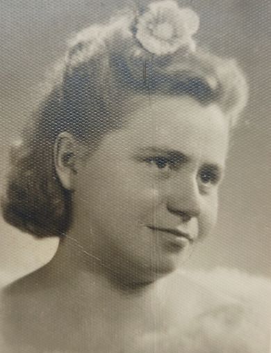 Каютина Галина