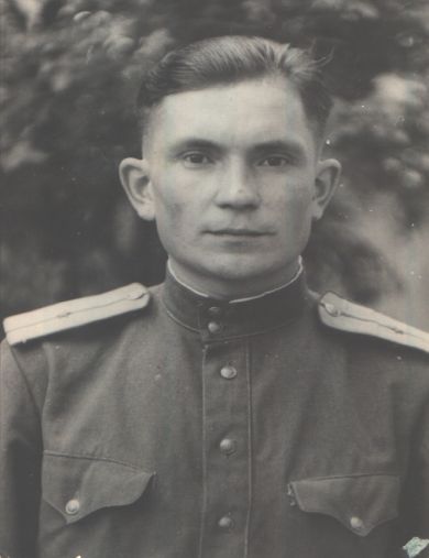 Малахов Леонид Дмитриевич