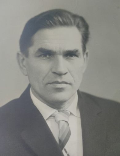 Караев Павел Ильич