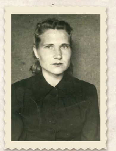 Шкарубо (Пшенина) Клавдия Павловна