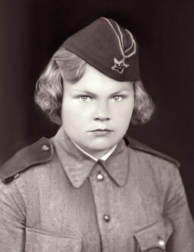 Борисова (Аниканова) Анна Ивановна
