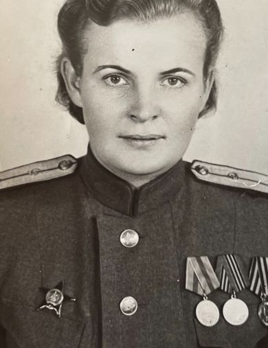 Киреева (Ющенко) Клавдия Михайловна