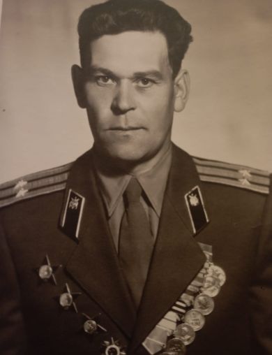 Швецов Евгений Николаевич