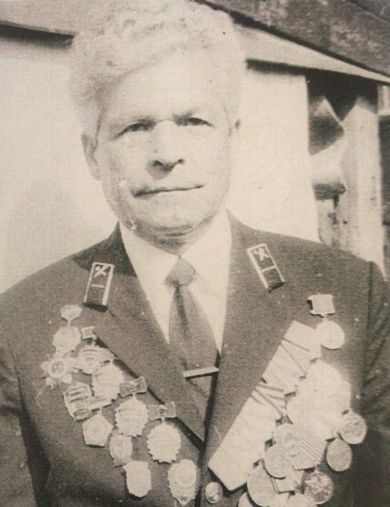 Ушаков Иван Яковлевич