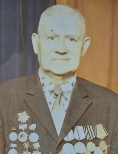 Омельченко Пётр Романович