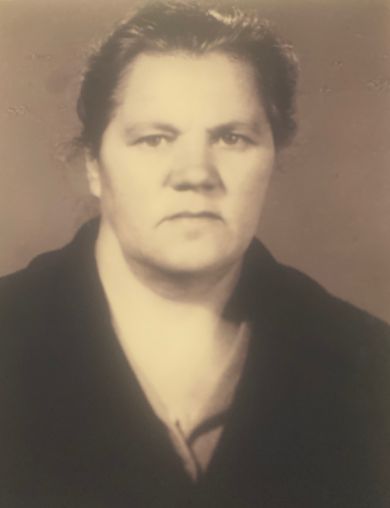 Крючкова (Адамова) Анастасия Ивановна