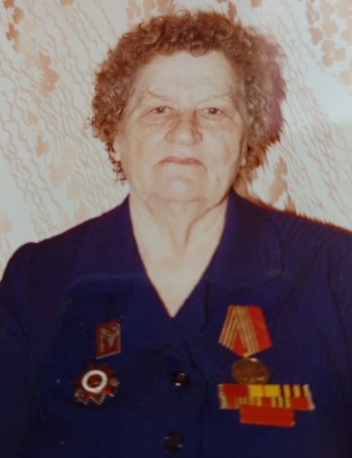 Устинова (Гичева) Татьяна Александровна