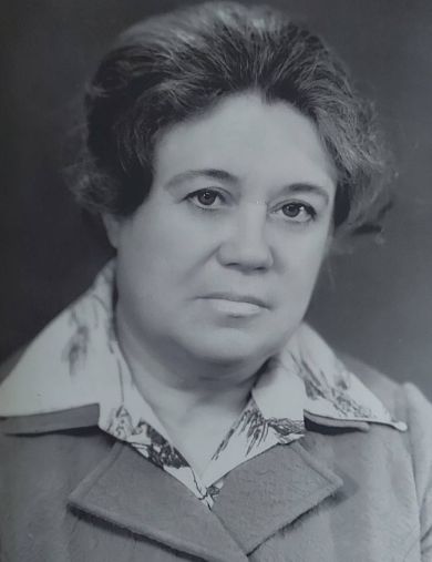 Зубова Нина Никифоровна