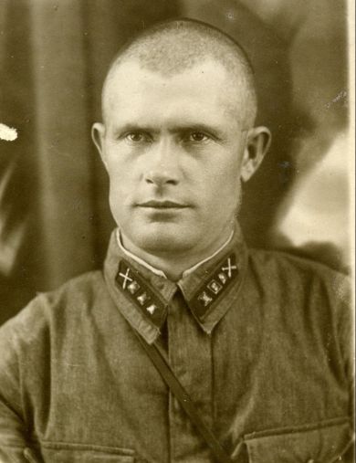 Гапоненко Иван Иванович