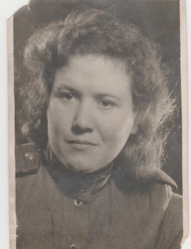 Синицына (Меняйлова) Екатерина Романовна