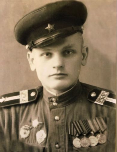Петров Иван Петрович