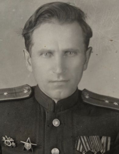 Максимов Алексей Максимович